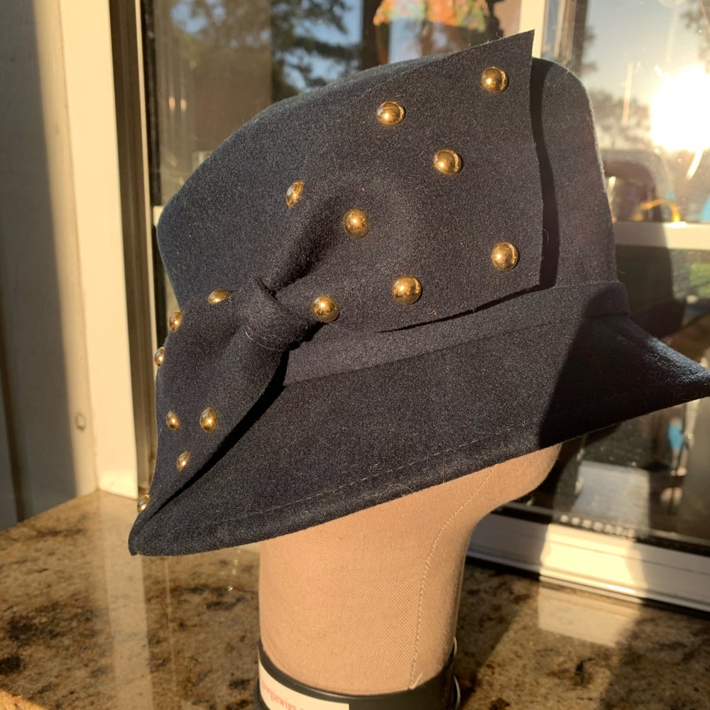 Vintage Commodore hat - Picture 9 of 9